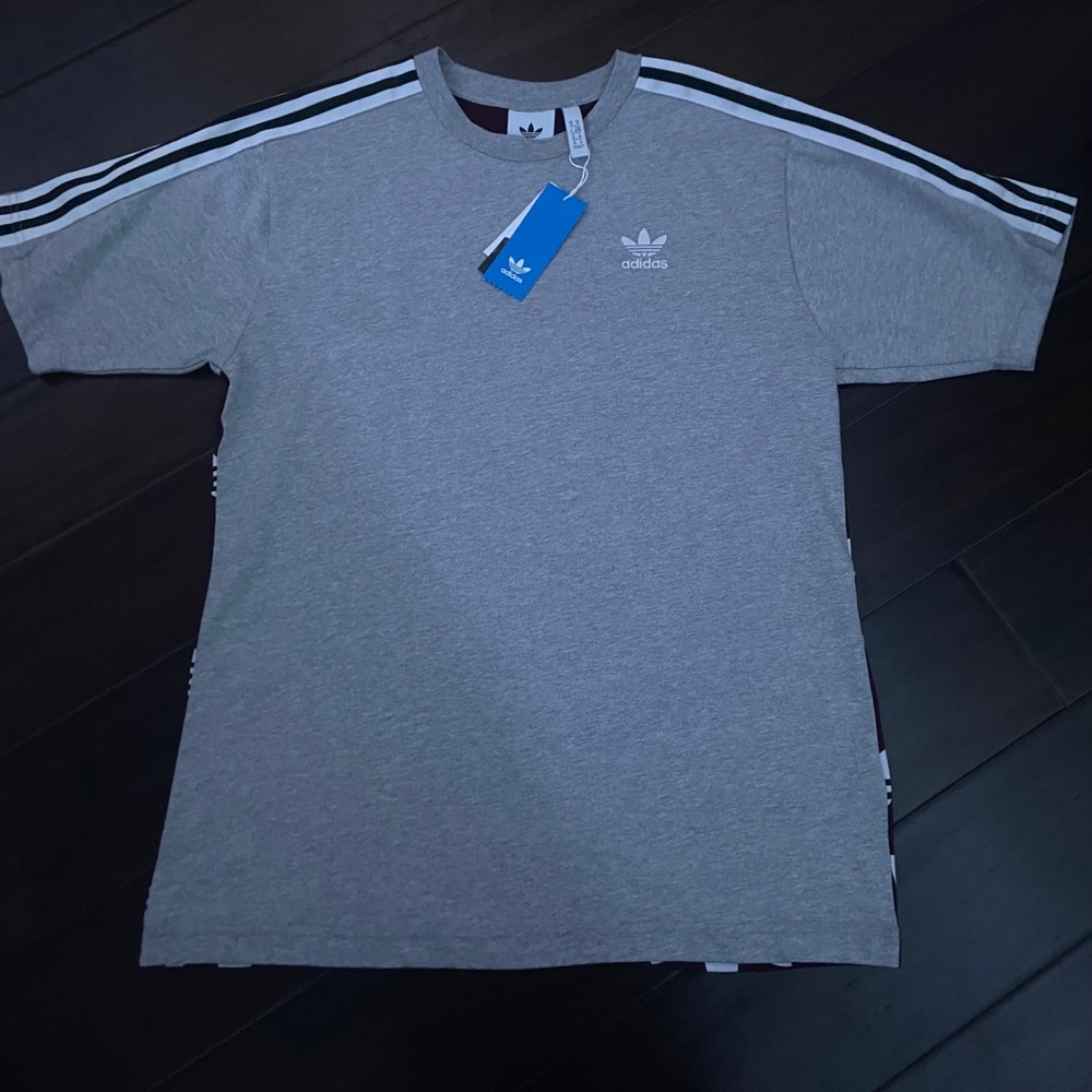 Brand new adidas top